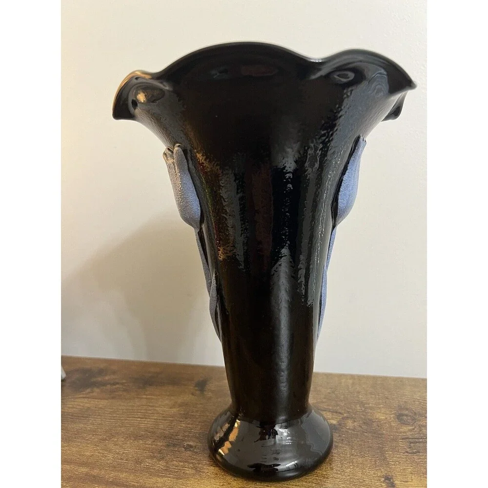 Vintage Black Glass Tulip Motif Fan Vase MCM unbranded Gorgeous Boho Cottagecore